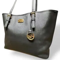 美品　マイケルコース　トートバッグ　A4収納可能　大容量　肩掛け　ブラック