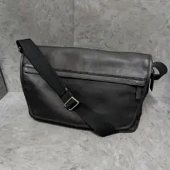 希少 COACH コーチ ショルダーバッグ レザー ブラック メッセンジャーのサムネイル