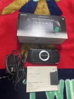 SONY PSP-2000 ピアノブラック 本体+箱+ソフト
