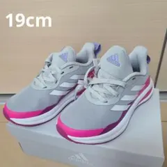 adidas キッズ スニーカー