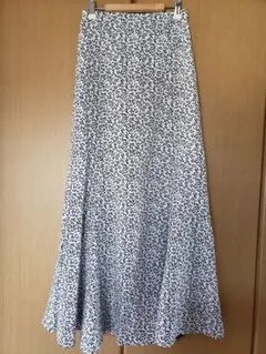 グレイル　マーメイドスカート