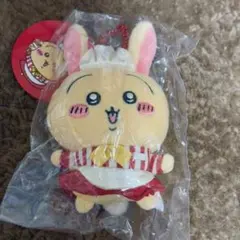 ちいかわレストラン ホール担当なマスコット うさぎ