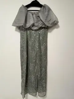 LEJA 2WAYオフショルダーパフスリーブスリットIラインワンピース