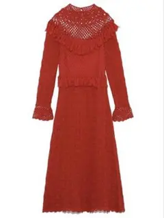 LILY BROWN かぎ針ニットワンピース　ロング　赤　ドレス