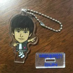 【即購入可】岩田剛典 BP ランニングマン アクリル