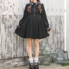 【新品未使用】 ROJITA デコルテレースアップ総レースワンピース