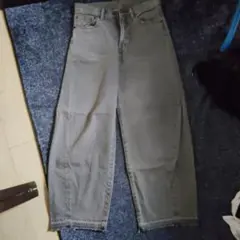 GUバレルレッグジーンズ