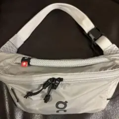 On オン WAIST PACK LITE 2L ウエストポーチ グレーのサムネイル