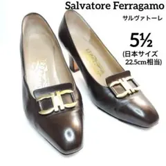 サルヴァトーレフェラガモ ガンチーニ パンプス 茶 スクエアトゥ 22.5cm