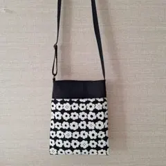 サコッシュ　スマホショルダー　ハンドメイド