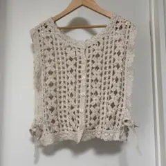 かぎ針風ニットベスト