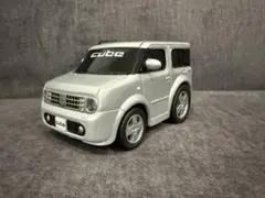 ⭐️ドライブタウン　日産　キューブ　Z12 銀色のサムネイル