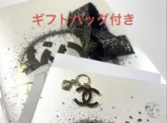 CHANEL CCチャーム付き ギフトバッグ メッセージカード