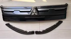 新車外し】新型デリカD5 純正フロントグリル＆パーツ 2026年式 値段