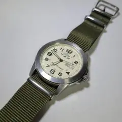 Item thumbnail for item ef2d5a55-3395-4486-b5e6-ab05d64a532a