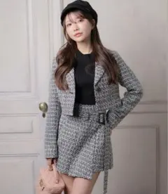 カ*コ様 LIPSERVICE ツイード クロップドジャケットとフレアスカートセ
