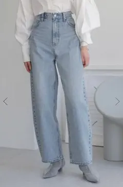 LOWRYS FARM丨ＣＯＮＥカーブデニムパンツ