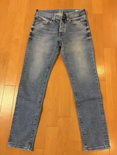 未使用　メンズ　RED CARD for TOMORROWLAND デニムパンツのサムネイル