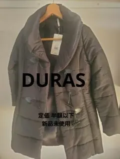 【半額以下、新品タグ付き】DURAS ブラックダウンコート F