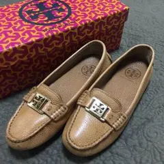 トリーバーチ  TORY BURCH ローファー ドライビングシューズのサムネイル