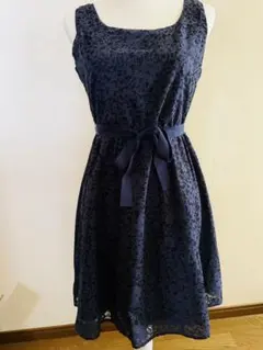 ノースリーブワンピースのサムネイル