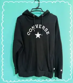 CONVERSE ブラックパーカー フード付き