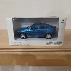 非売品 BMW X6 M プルバックトイカー 青のサムネイル