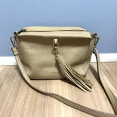 Item thumbnail for item 4839e22a-7df3-49e6-a686-1f8218be50ce