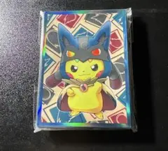 新品未使用】メガルカリオのポンチョを着たピカチュウ 32枚 デッキ