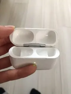 AirPods Pro 充電ケース Apple国内純正品