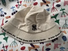 New York Yankees バケットハット ベージュ