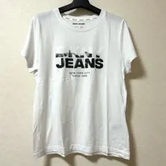 Item thumbnail for item fe87c72f-7b4f-4c78-84bc-4a9602f064e7