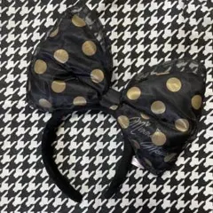 【ほぼ未使用】ディズニー ミニーの水玉リボンカチューシャ ブラック&ゴールド