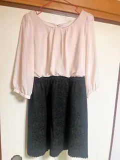 バイカラー膝上丈ドレス