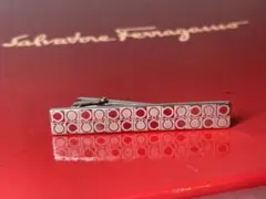 Item thumbnail for item f2659ab5-bb8d-4cff-85fa-59addbf1d08d