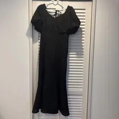 OLIVE des OLIVE 黒いパフスリーブフレアワンピース