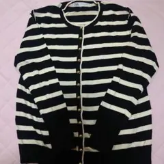 新品未使用　ZARA ブラックとホワイトのストライプカーディガン XXL