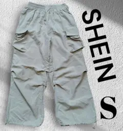 SHEIN　シーイン　カジュアルパンツ　カーゴパンツ　モノトーン　Sサイズ