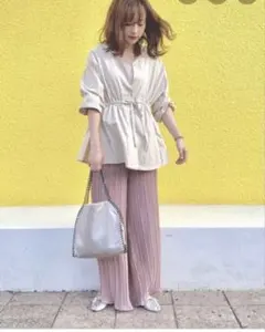 しまむら　メンシボノーカラー　マエアキブラウス