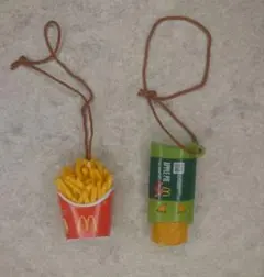 マクドナルド ミニチュア フライドポテトとアップルパイ