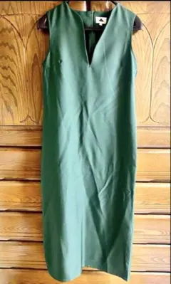 【色味は最後の画像を見てね】Vネック ロングワンピース　オールシーズン Mサイズ