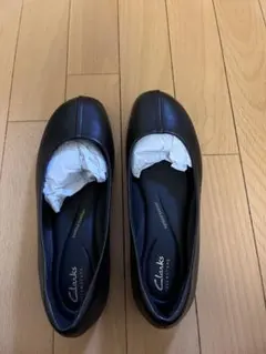 クラークス　フラットシューズ黒のサムネイル