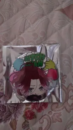 DIABOLIKLOVERS 逆巻ライト ホロ缶バッジ