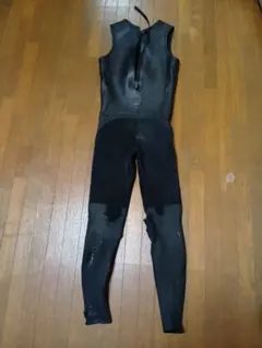 FELLOW ロングジョン ウェットスーツ ブラックMLサイズ（ジャンク品）のサムネイル