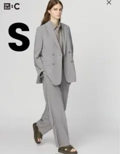 ユニクロシー UNIQLOC 感動タックワイドパンツ S グレー