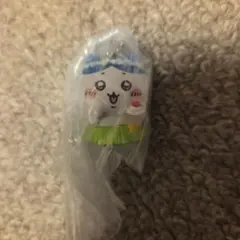 映画ちいかわ 人魚の島のひみつ たべものいっぱいマスコット　ハチワレ