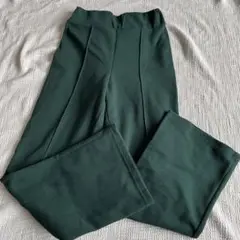 カットソースラックス