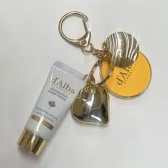 d'Alba キーホルダー＆ミニハンドクリーム