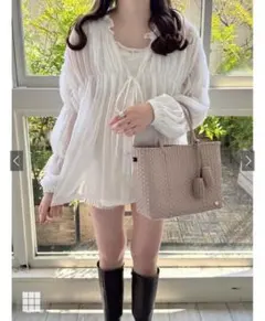 グレイル　GRL ギャザーシフォン楊柳ブラウス