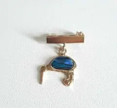 ブローチ　キーウィ　鳥　パウア貝　シェル　ピン　小さめ　ワンポイント　B295